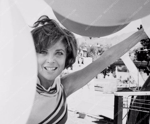 Barbara Bain outdoors pic 8b20-7275