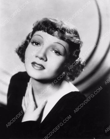 beautiful Claudette Colbert portrait 8b20-7726