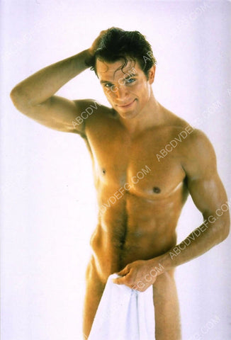 beefcake stud David Chokachi wrapped in a towel 8b20-7811