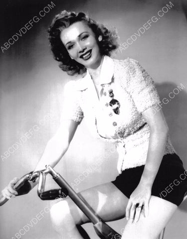 Carole Landis on the exercise bicycle 8b20-7883
