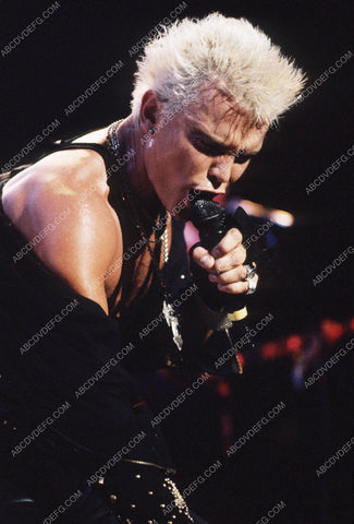 Billy Idol rockin out on stage 8b20-7945