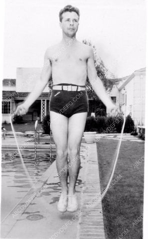 DickPowell skipping rope by the swimming pool 8b20-8219