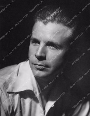 handsome Dick Powell portrait 8b20-8245