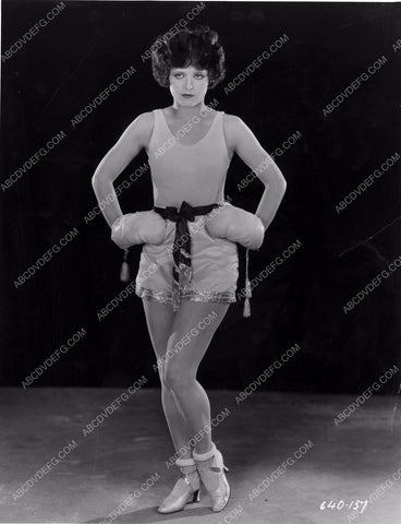 beauty Clara Bow in high heels and boxing gloves 8b20-8332