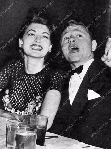 Ava Gardner Mickey Rooney out to dinner 8b20-8484