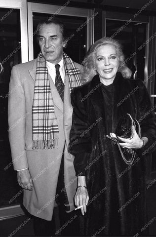 Martin Landau Barbara Bain attend event 8b20-8587