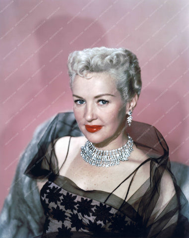 Betty Grable portrait 8b20-8896