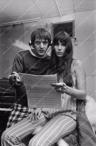 Sonny Bono & Cher in the recording studio 8b20-9081