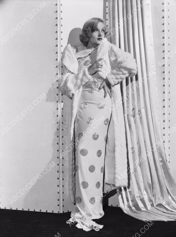 Carole Lombard fashion portrait 8b20-9191