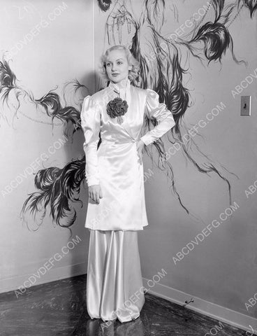 beautiful Carole Lombard fashion portrait 8b20-9193