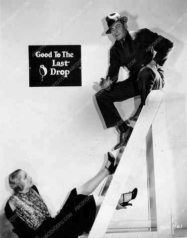 Carole Lombard falls a ladder 8b20-9223