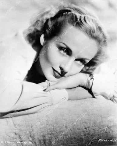 lovely Carole Lombard portrait 8b20-9283