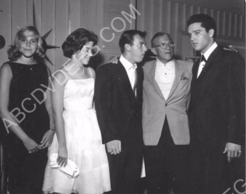 Bobby Darin George Burns Elvis Presley candid pic 8b20-9328