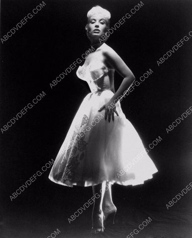 Gloria DeHaven fashion portrait 8b20-9714