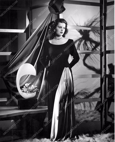 beautiful Faith Domergue fashion portrait 8b20-9750