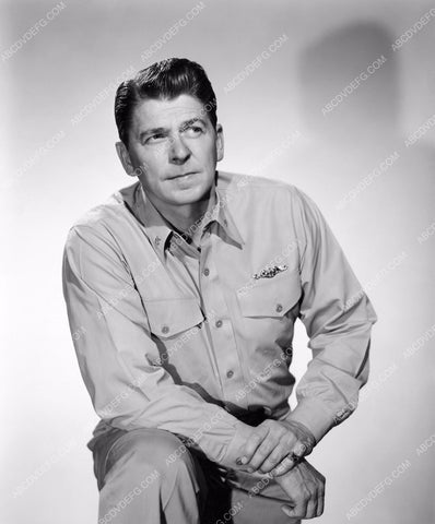 Ronald Reagan portrait film Hellcats of the Navy 8b20-9863