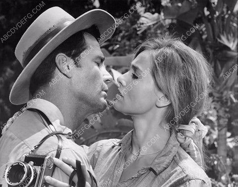 James Garner Eva Renzi film The Pink Jungle 8b20-9906