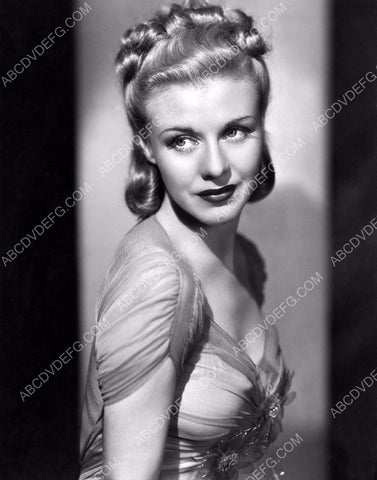 beautiful Ginger Roger portrait 8b20-9955