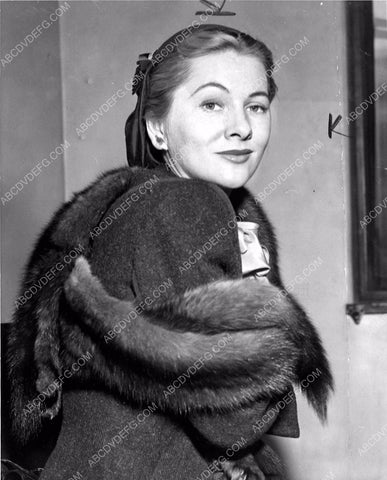 news photo Joan Fontaine 1944 jfont-01