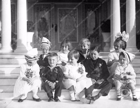 children at Pickfair enjoying one of Mary Pickford's events mpick-10