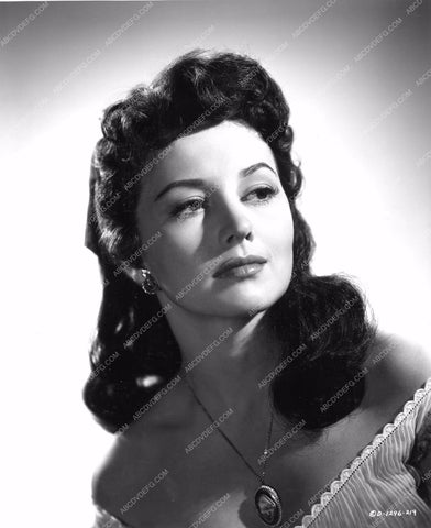 May Wynn beautiful portrait The Violent Men mwynn-14