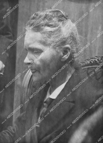 crp-037 news photo Madame Marie Curie crp-037