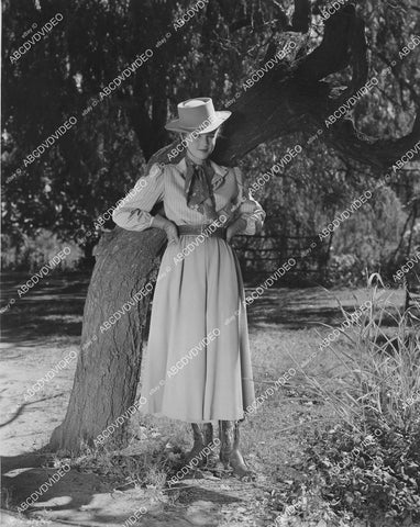 crp-084 Ranch Beauty Barbara Britton film Gunfighters crp-084