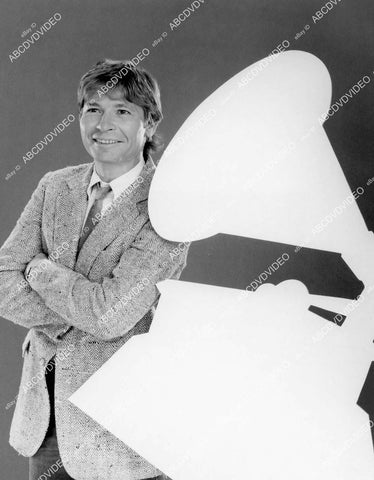 crp-01001 1984 phot John Denver hosts 26th Annual Grammy Awards crp-01001