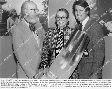 crp-01002 1982 student film awards AMPAS opening animator T. Hee, Nina Foch and Stephen Macht crp-01002