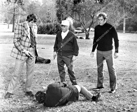 crp-10067 1975 Joe Don Baker, Martin Balsam, Merlin Olsen film Mitchell crp-10067