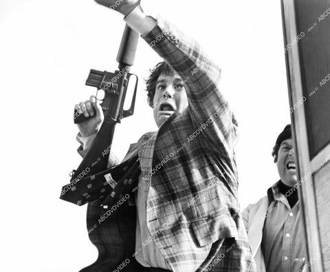 crp-10074 1975 Joe Don Baker in action film Mitchell crp-10074