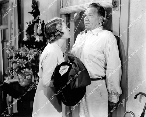 crp-10372 1943 photo Wallace Beery, Fay Bainter film Salute to the Marines crp-10372