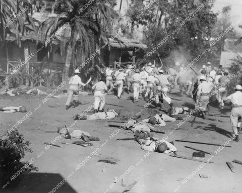 crp-10378 1943 photo Filipino volunteers defend their village film Salute to the Marines crp-10378