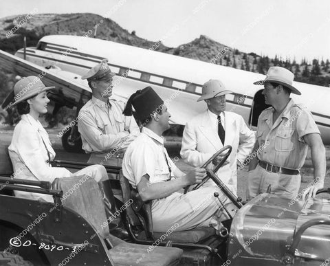 crp-10672 1952 Johnny Weissmuller, Jean Byron in pith helmet & cast Jungle Jim film Voodoo Tiger crp-10672