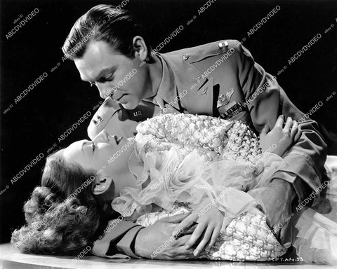 crp-10910 1944 Anne Shirley, Phillip Terry film Music in Manhattan crp-10910
