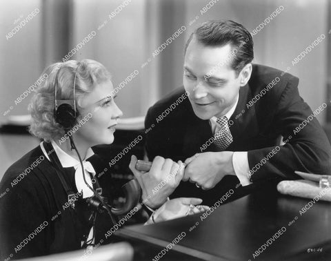 crp-11002 1935 Una Merkel cool old telephone operator headset, Franchot Tone film One New York Night crp-11002