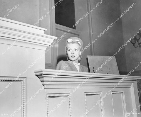 crp-11366 1946 Leslie Brooks on the witness stand film The Man Who Dared crp-11366