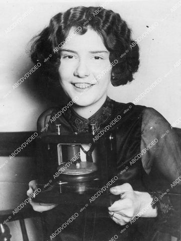 crp-11487 1926 news photo cute Margaret Suver holds Alexander Graham Bell's telephone invention crp-11487