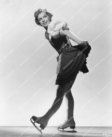 crp-11611 1940's Vivi-Anne Hulten Classics on Ice ice skating show crp-11611