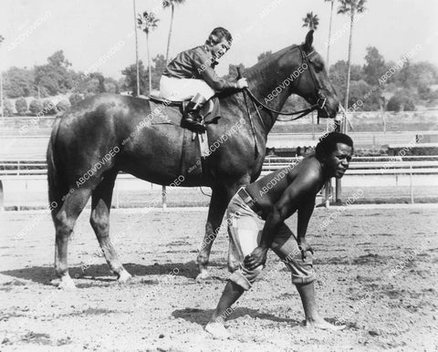crp-11668 1975 jockey Willie Shoemaker on racehorse to race Flip Wilson TV More Travels with Flip crp-11668