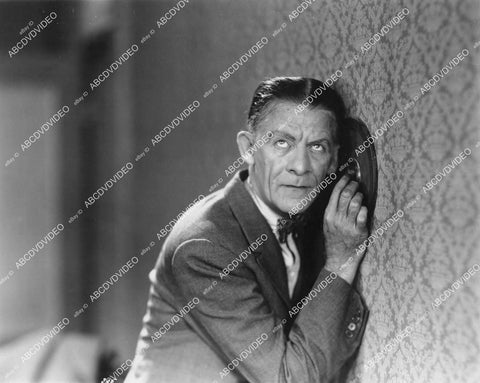 crp-11703 1925 Eddie Sturgis breaking into the safe silent film Seven Keys to Baldpate crp-11703