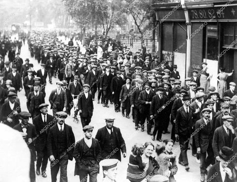 crp-11893 1921 news post WWI London workers demand relief from unemployment crp-11893