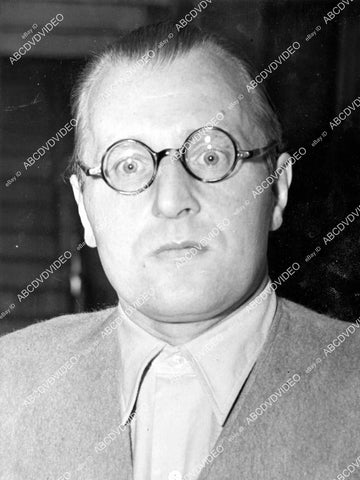 crp-11976 1942 news photo Opel automobile manufacturer Baron Fritz Von Opel arrested by FBI as potentially dangerous alien crp-11976