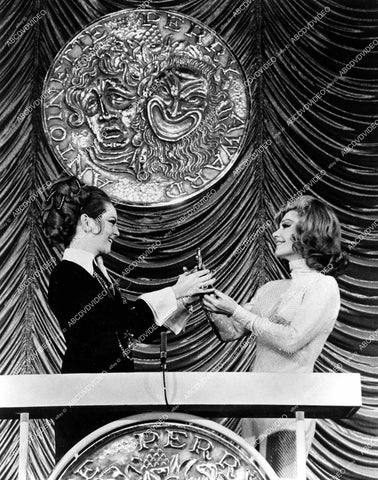 crp-12023 1970 phot Anne Baxter, Penny Fuller, Gwyda Don Howe, Brandon Maggart, Leeroy Reams, Keith Charles, Lawrence Weber live theatrical play Applause crp-12023