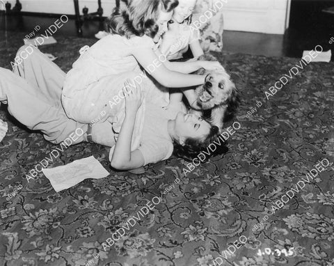 crp-12286 1941 Carlotta Jelm, Tina Thayer w dog film Meet John Doe crp-12286