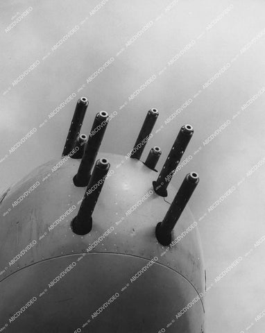 crp-12331 1940's aviation North American B-25 nose cone studded w eight .50 caliber machine guns crp-12331