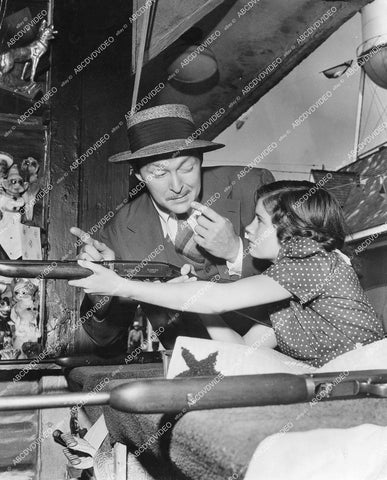 crp-12341 1940's Albert Dekker & some girl betty at the shooting gallery crp-12341