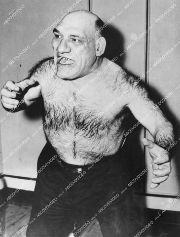 crp-12351 1940 news photo sports pro wrestling hairy chested The Angel Russian wrestler crp-12351