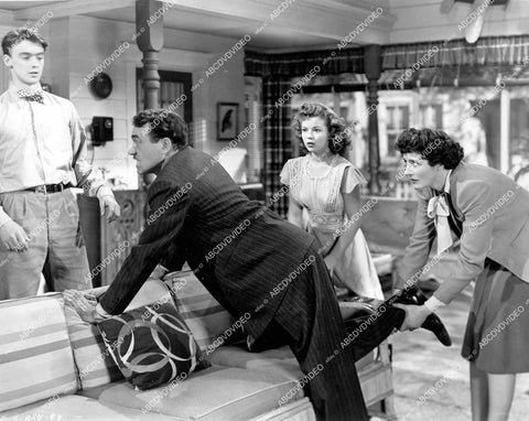 crp-12516 1945 Shirley Temple, Jerome Courtland, Walter Abel, Katherine Alexander film Kiss and Tell crp-12516