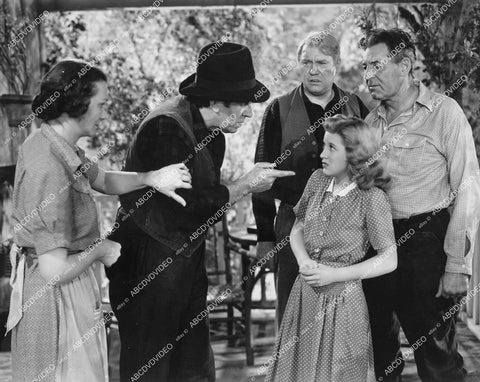 crp-12712 1940 Helen Brown, Victor Killian, Emory Parnell, Roger Gray, Edith Fellows film Out West with the Peppers crp-12712